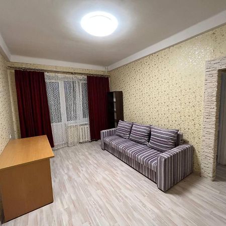 2К Квартира Велика Васильківська 118, Палац Україна Kiev Exterior foto